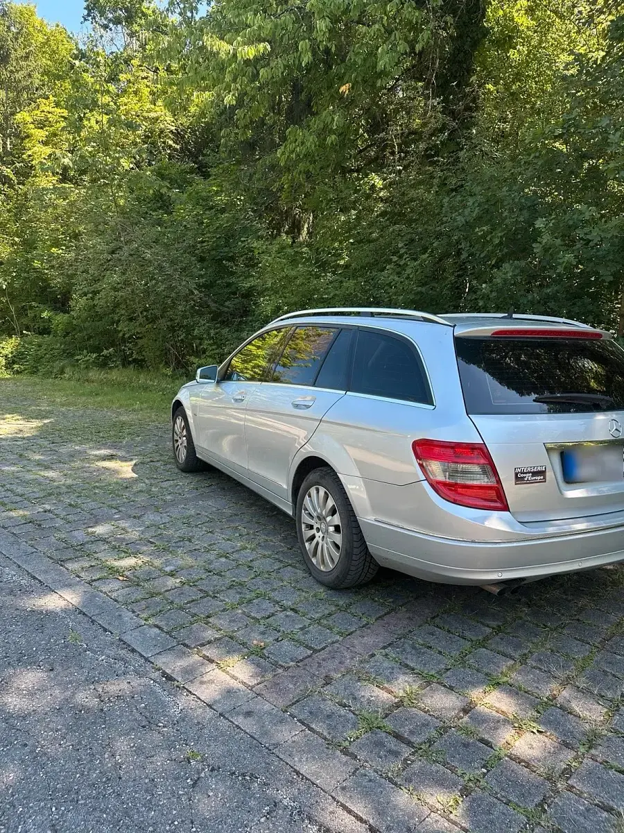 Gebraucht Mercedes C200 136 PS (100 kW) 2009 Silber Kombi