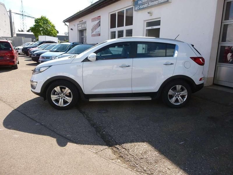 Gebraucht Kia Sportage Vision 136 PS (100 kW) 2012 (wd) cararraweiss SUV