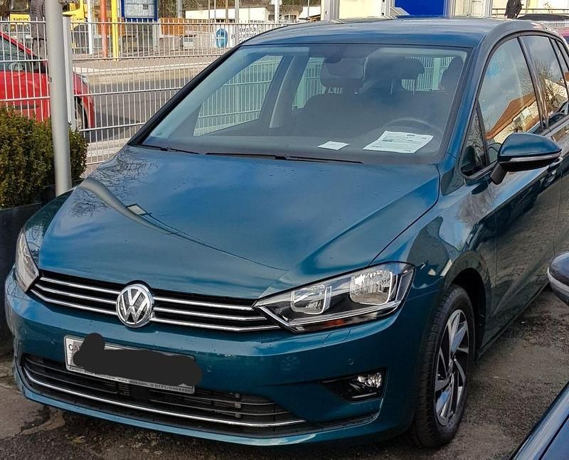 Grün Gebraucht 2017 VW Golf Sportsvan Sound Van / Kleinbus | 14.500 € (Fairer Preis) - Bild 1/4