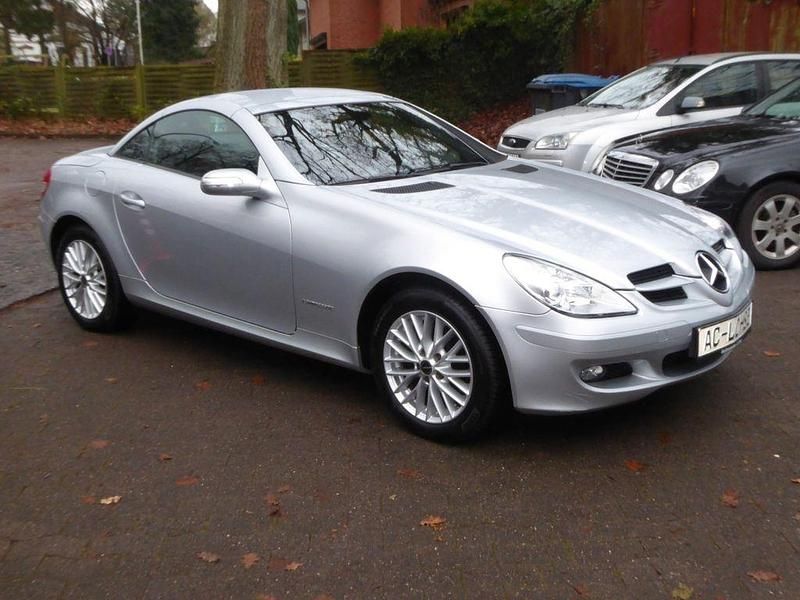 Silber Gebraucht 2005 Mercedes SLK200 Cabrio | 7.980 € (Guter Preis) - Bild 1/4