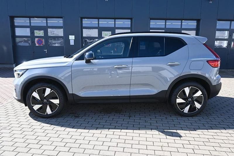 Second-hand Volvo EX40 Plus 185 kW (252 CP) 2025 Gri SUV