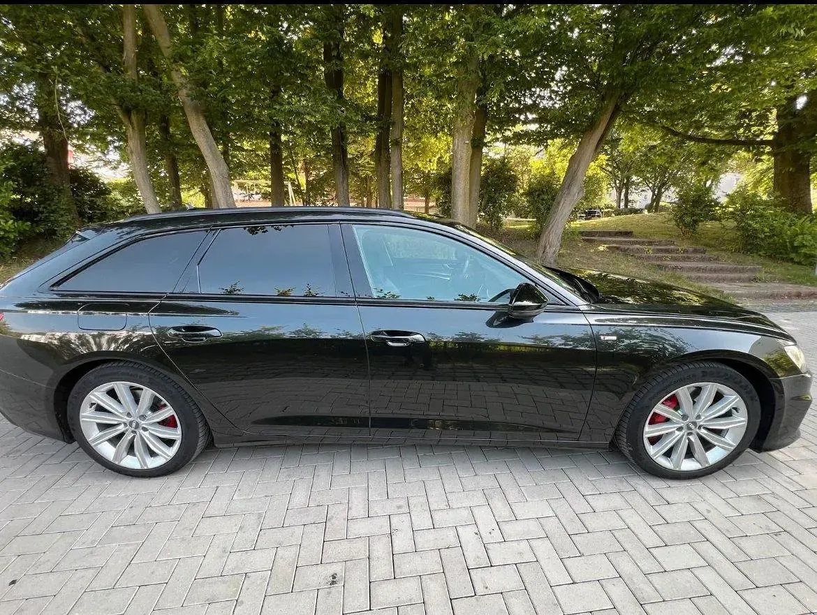Gebraucht Audi A6 Comfort 367 PS (269 kW) 2020 Schwarz Kombi
