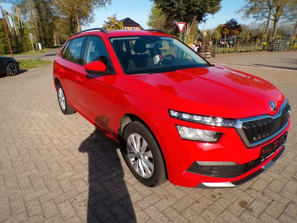 Gebraucht Skoda Kamiq Ambition 110 PS (80 kW) 2021 Rot SUV