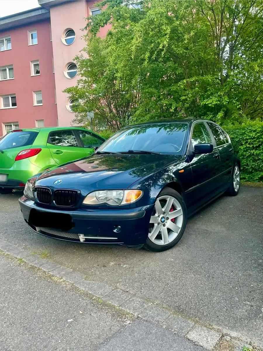 Gebraucht BMW 330 231 PS (169 kW) 2003 Blau Limousine