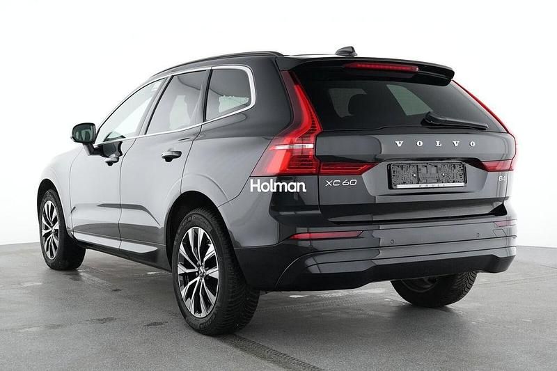 Gebraucht Volvo XC60 Core 197 PS (144 kW) 2024 Schwarz SUV