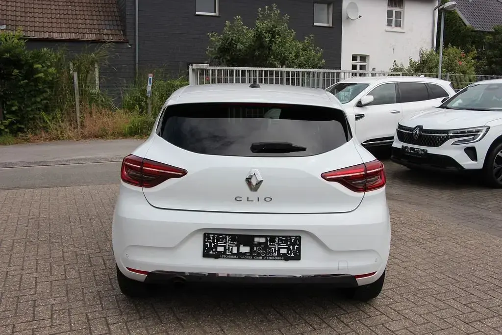 Gebraucht Renault Clio V Experience 72 PS (52 kW) 2020 Weiß Limousine
