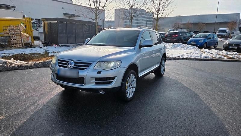 Gebraucht VW Touareg 224 PS (164 kW) 2007 Silber SUV
