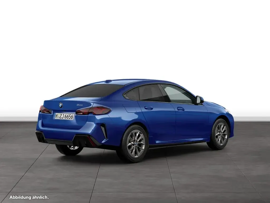 Gebraucht BMW 220 156 PS (114 kW) 2025 Blau Coupé