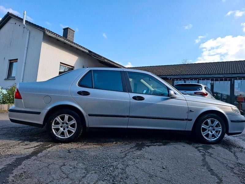 Gebraucht Saab 9-5 185 PS (136 kW) 2004 Silber Limousine