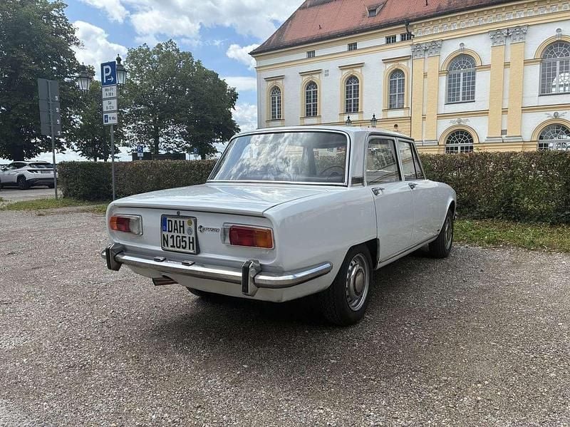 Gebraucht 1968 Alfa Romeo 1750 Limousine | 18.900 € - Bild 1/4