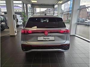 Neu VW Tayron Style 204 PS (150 kW) 2026 Silber (oyster silver metallic) SUV