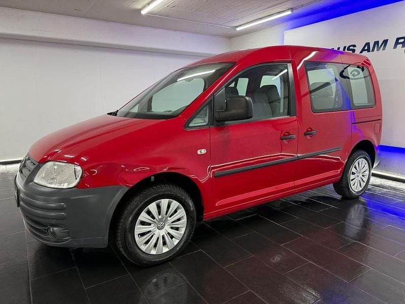 Second-hand VW Caddy Team 80 CP (58 kW) 2008 Roșu Monovolum