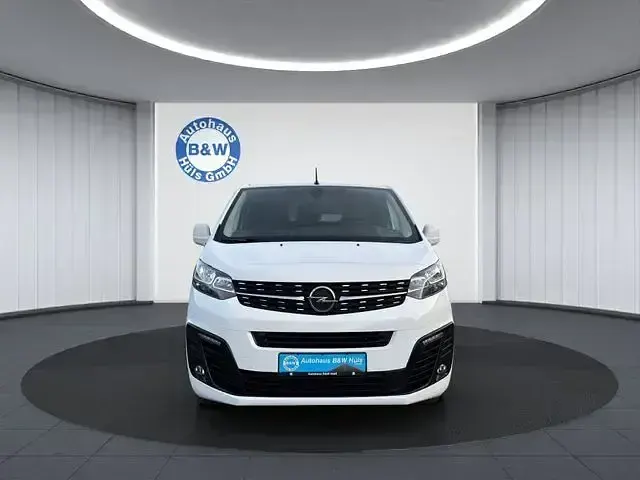 Gebraucht Opel Vivaro Edition 120 PS (88 kW) 2021 Weiß Van / Kleinbus