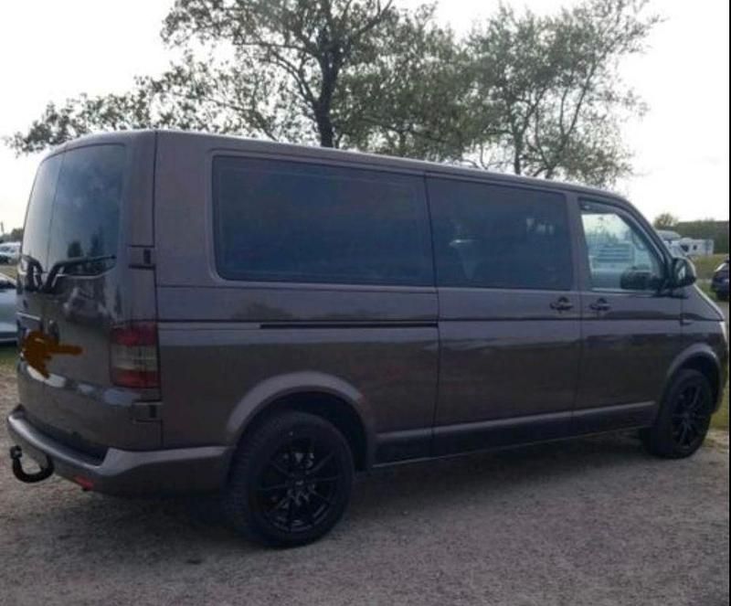 Gebraucht VW T5 131 PS (96 kW) 2007 Braun Van