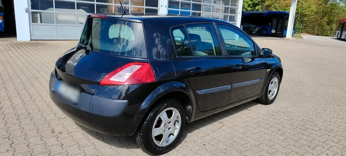 Gebraucht Renault Mégane II 115 PS (84 kW) 2006 Schwarz Kleinwagen
