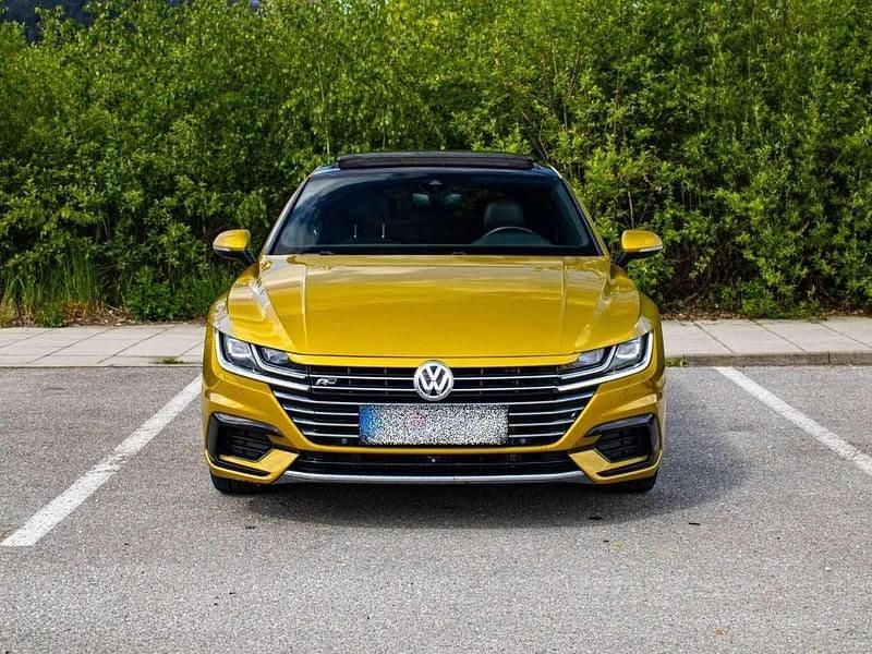 Gebraucht VW Arteon R-line 190 PS (139 kW) 2017 Gelb Kleinwagen