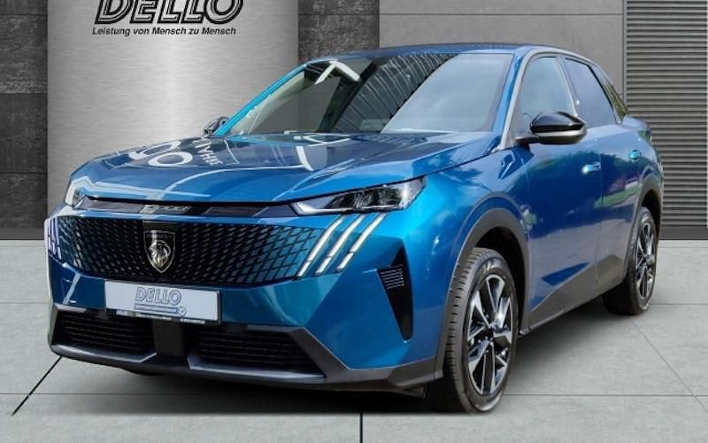 Gebraucht Peugeot 3008 Allure 136 PS (100 kW) 2025 Blau SUV