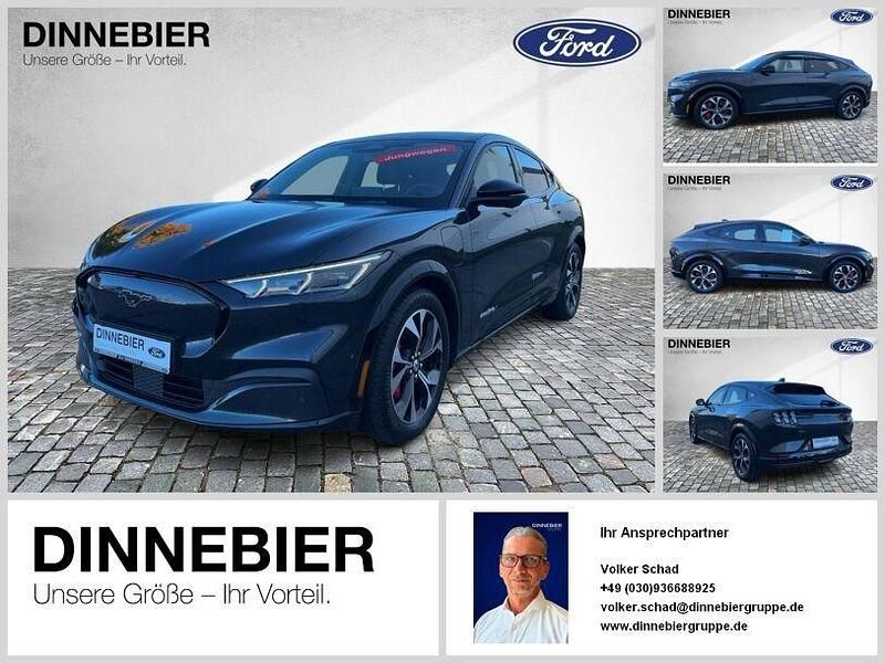 Schwarz Gebraucht 2022 Ford Mustang Mach-E SUV | 34.650 € (Guter Preis) - Bild 1/3