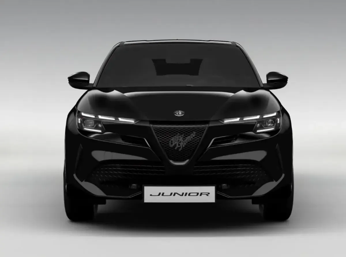Neu Alfa Romeo Junior Edizione Speciale 145 PS (106 kW) 2026 Nero tortona SUV