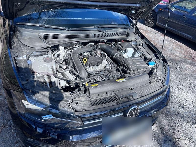 Gebraucht VW Polo Life 95 PS (69 kW) 2021 Schwarz Kleinwagen