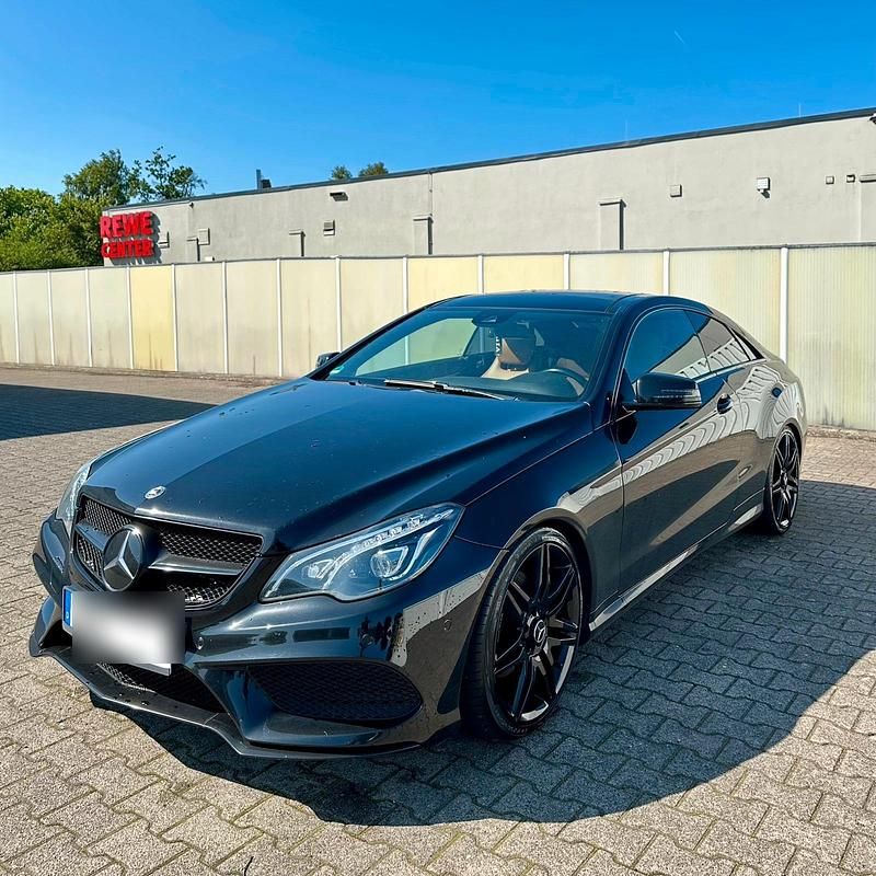 Schwarz Gebraucht 2015 Mercedes E350 AMG Coupé | 21.900 € (Fairer Preis) - Bild 1/4