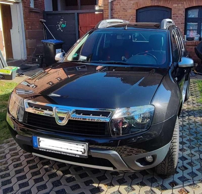 Schwarz Gebraucht 2013 Dacia Duster Prestige SUV | 6.899 € (Fairer Preis) - Bild 1/4