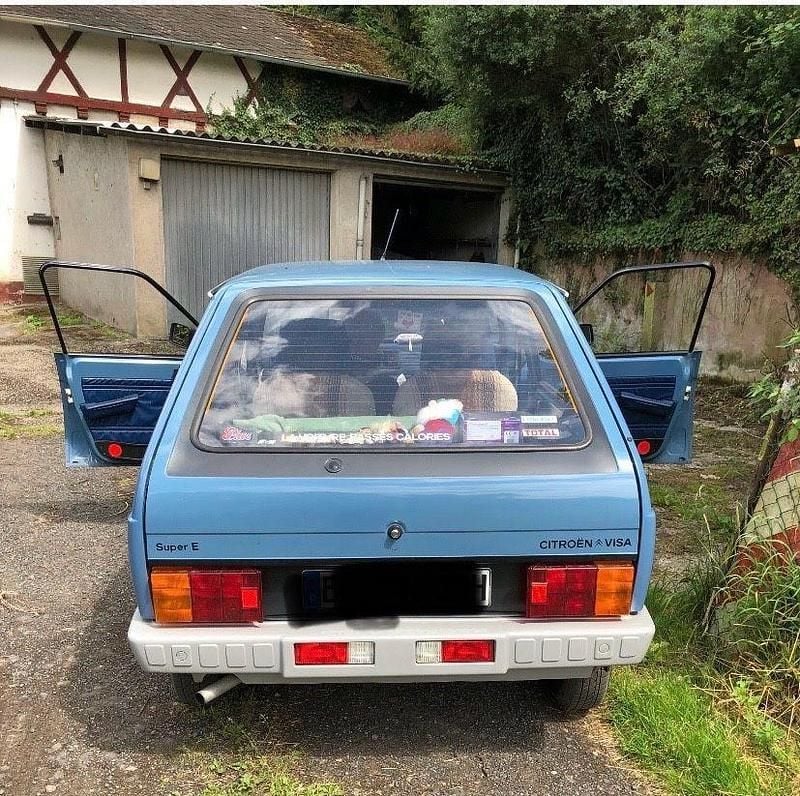 Blau Gebraucht 1981 Citroën Visa Kleinwagen | 3.490 € - Bild 1/4