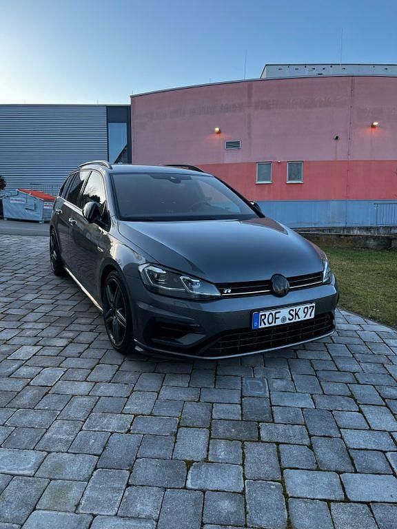 Gebraucht VW Golf VII R 310 PS (228 kW) 2017 Grau Kombi