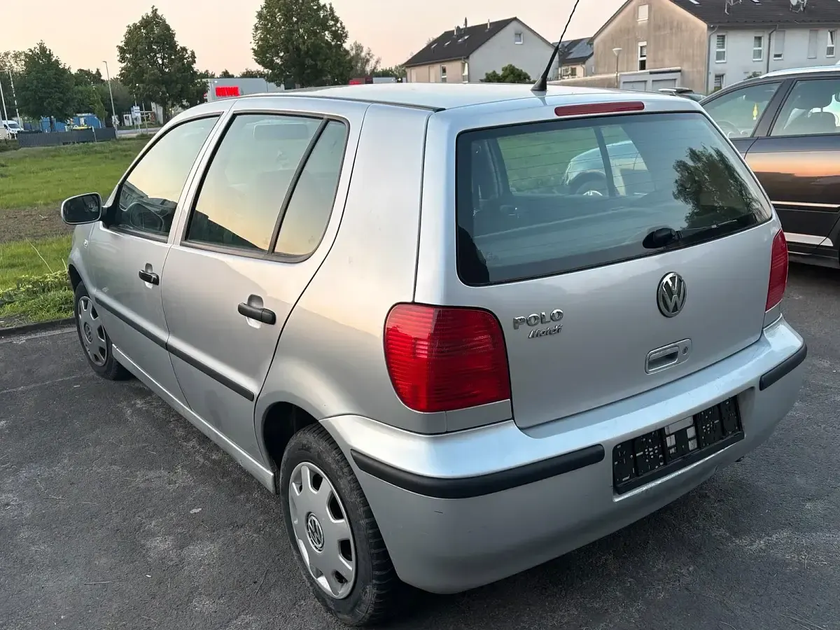 Gebraucht VW Polo 2001 Silber Kleinwagen