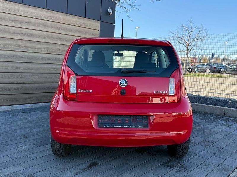 Gebraucht Skoda Citigo Active 60 PS (44 kW) 2014 Rot Kleinwagen