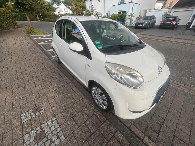 Gebraucht Citroën C1 68 PS (50 kW) 2010 Weiß Kleinwagen
