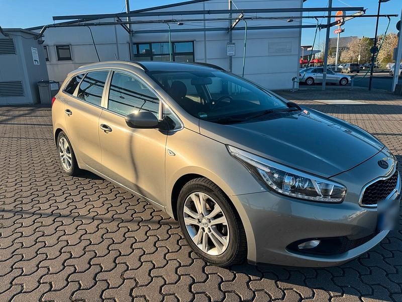 Second-hand Kia Ceed 136 CP (100 kW) 2013 Hatchback