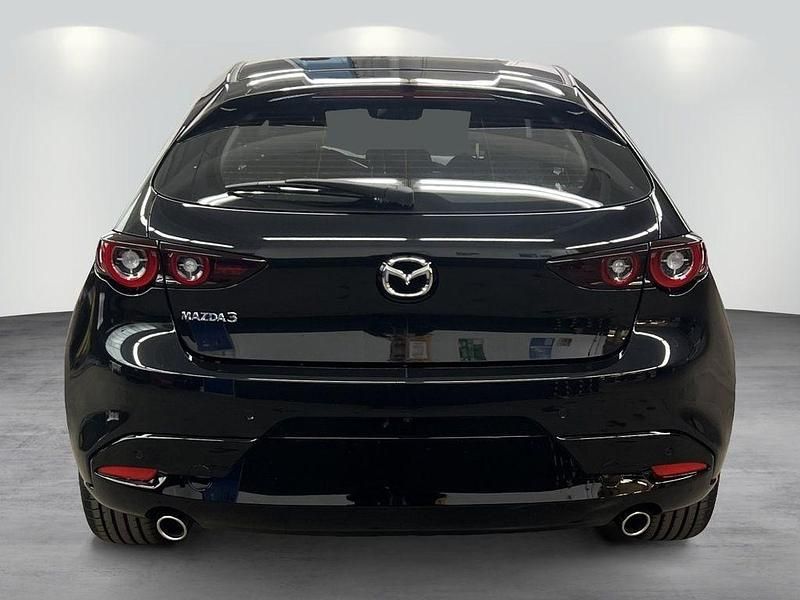 Neu Mazda 3 140 PS (102 kW) 2026 Jet black Limousine
