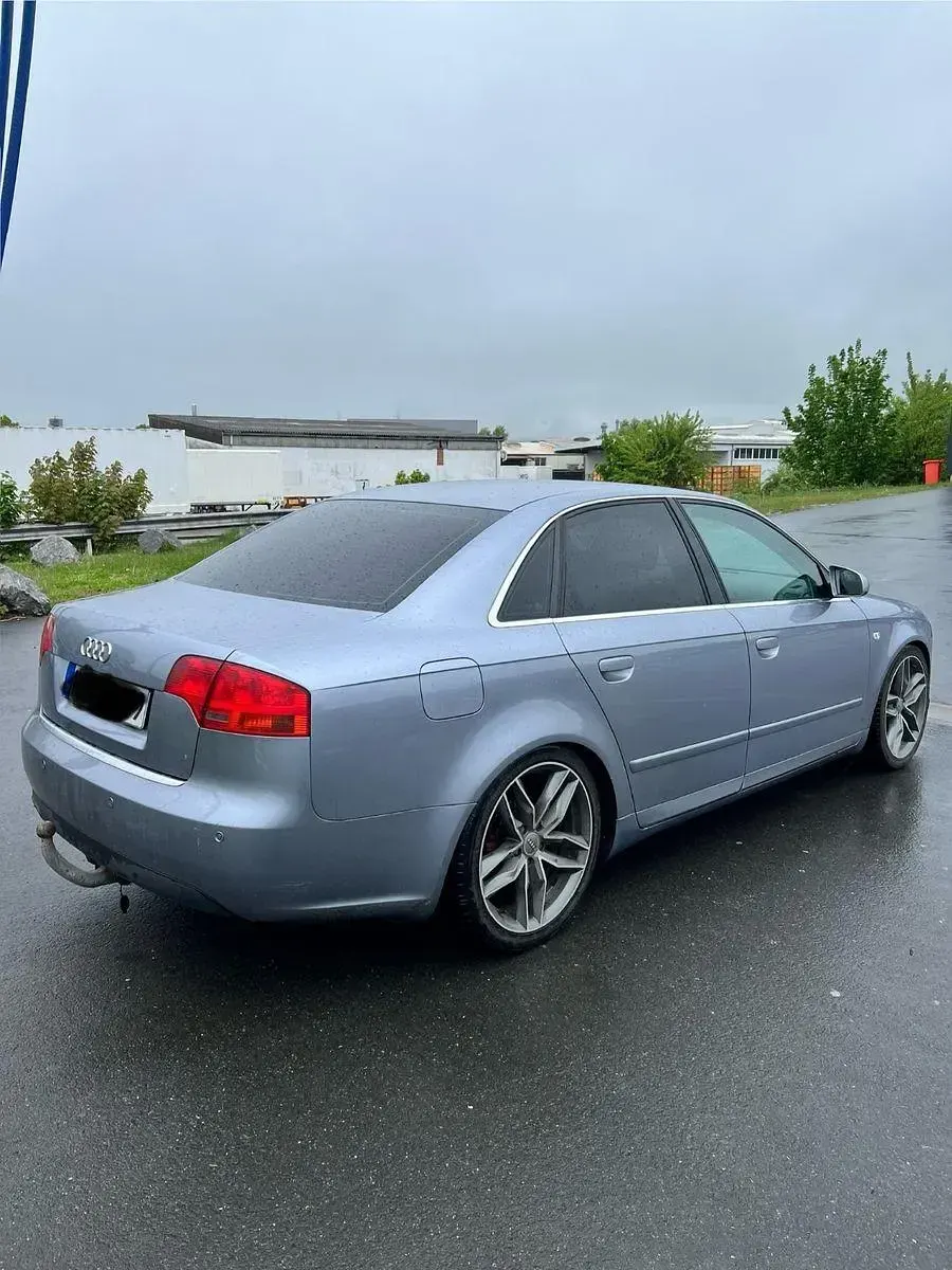 Gebraucht Audi A4 116 PS (85 kW) 2005 Grau Limousine