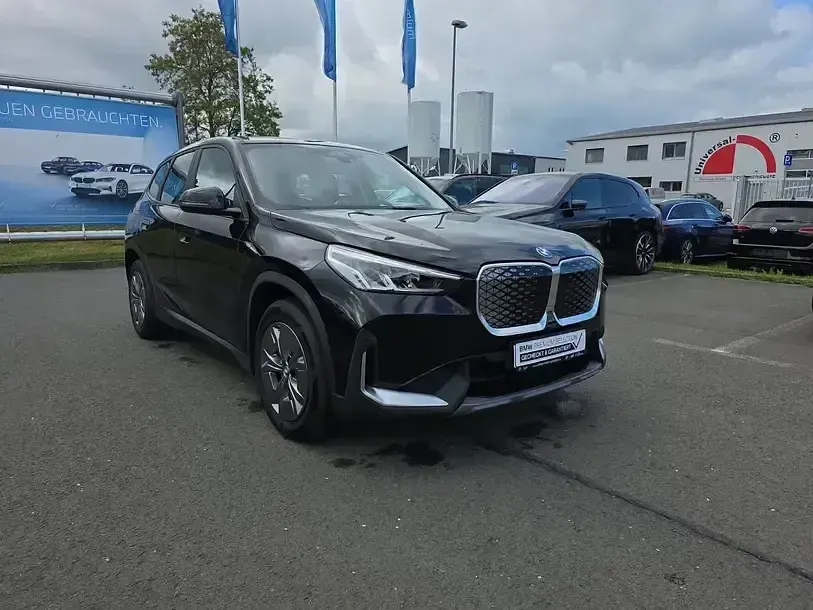 Gebraucht BMW iX1 Performance 230 kW (313 PS) 2023 Schwarz SUV