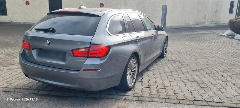 Gebraucht BMW 525 Shadowline 218 PS (160 kW) 2012 Grau Kombi