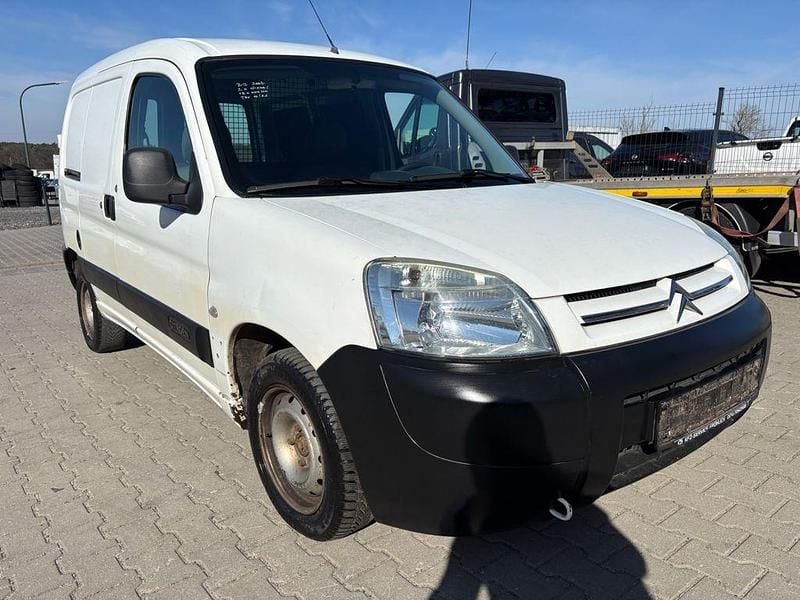 Gebraucht Citroën Berlingo 90 PS (66 kW) 2004 Weiß Van / Kleinbus