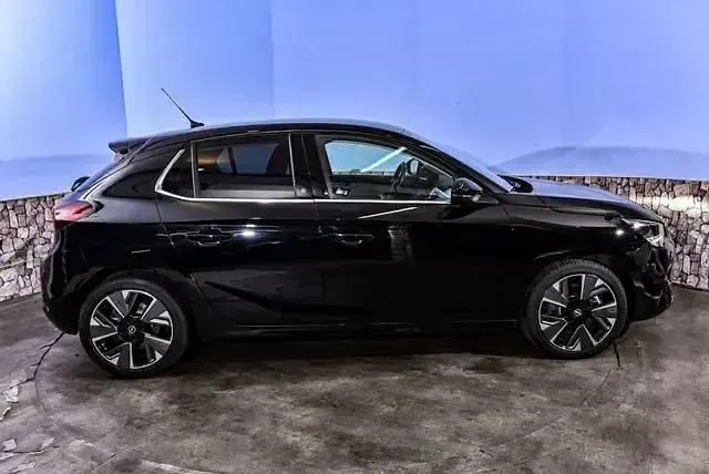 Occasion Opel Corsa-e Elegance 100 kW (136 ch) 2020 Noir Citadine