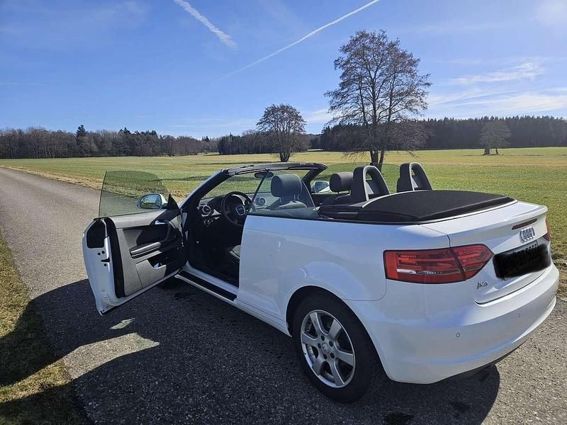 Gebraucht Audi A3 Cabriolet Attraction 102 PS (75 kW) 2009 Weiß Cabrio