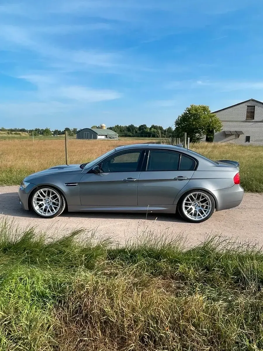 Gebraucht BMW M3 Sport Line 500 PS (367 kW) 2011 Grau Limousine
