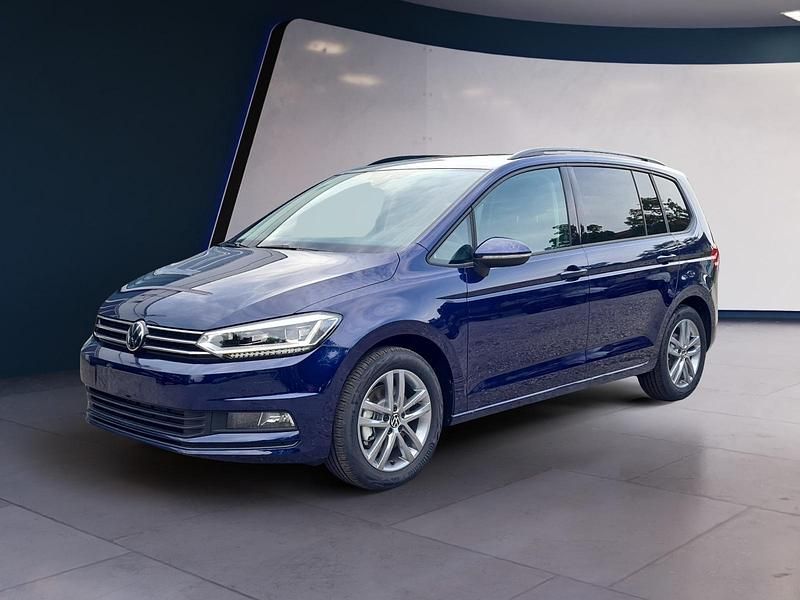 Atlantikblau metallic Gebraucht 2025 VW Touran Comfortline Van / Kleinbus | 36.490 € (Fairer Preis) - Bild 1/4