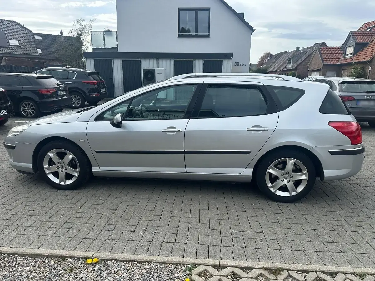 Gebraucht Peugeot 407 136 PS (100 kW) 2004 Silber Limousine