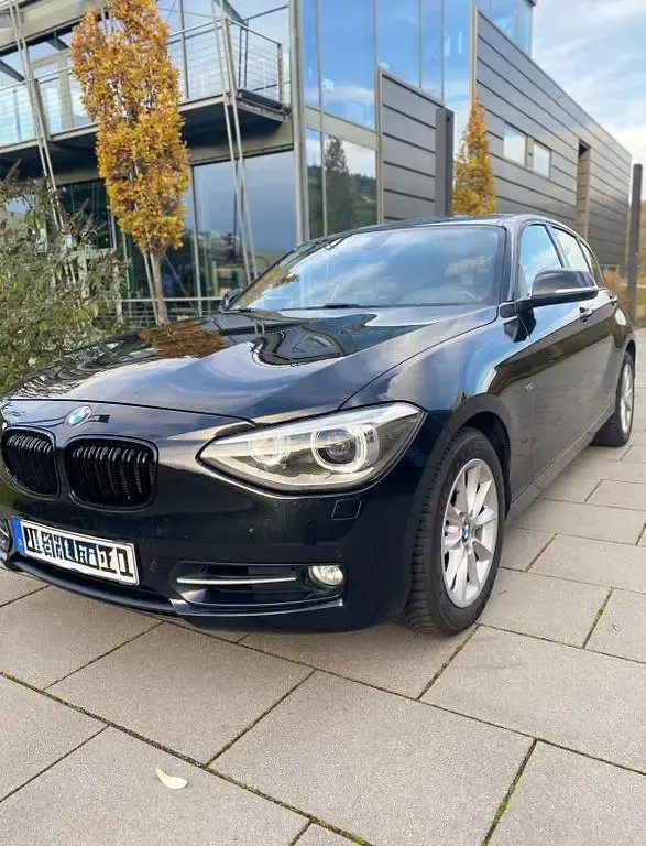 Gebraucht BMW 120 Sport Line 184 PS (135 kW) 2011 Schwarz Kleinwagen