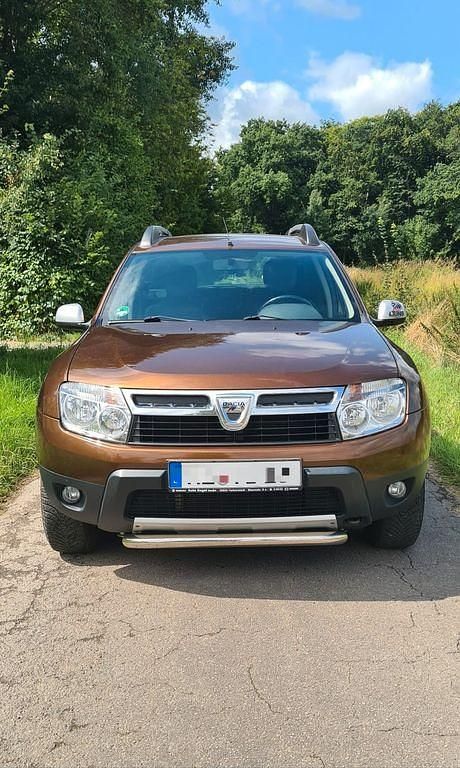 Braun Gebraucht 2012 Dacia Duster Prestige SUV | 6.000 € (Guter Preis) - Bild 1/1