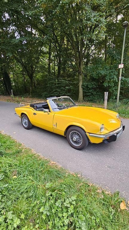 Gebraucht Triumph Spitfire 69 PS (50 kW) 1981 Gelb Cabrio