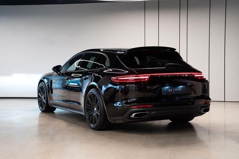 Gebraucht Porsche Panamera 4 Sport Turismo 462 PS (339 kW) 2018 Schwarz Limousine