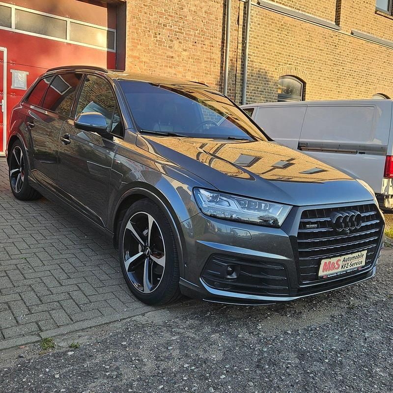 Gebraucht Audi Q7 Ambiente 272 PS (200 kW) 2016 Grau SUV