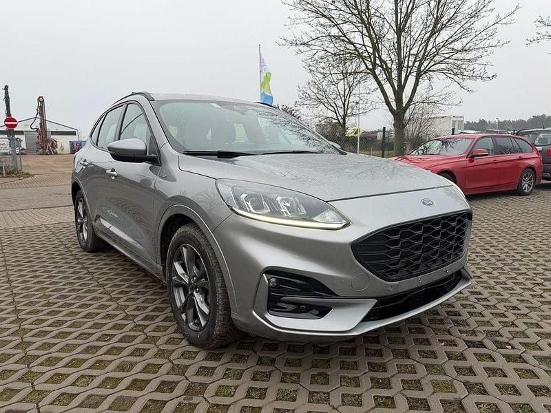 Silber Gebraucht 2021 Ford Kuga ST-Line SUV | 14.500 € (Guter Preis) - Bild 1/4