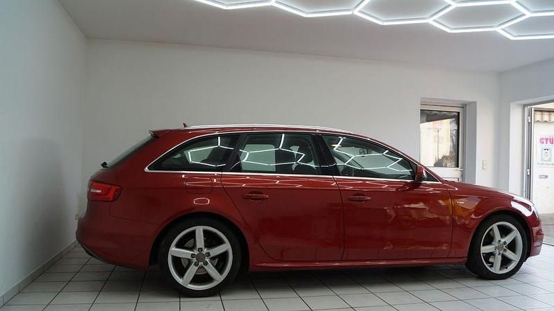 Gebraucht Audi A4 Ambition 190 PS (139 kW) 2015 Rot Kombi
