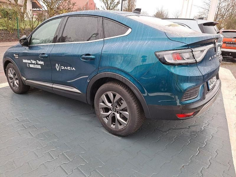 Gebraucht Renault Arkana Techno 140 PS (102 kW) 2025 Blau SUV